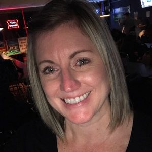 Meet your Posher, Jenn